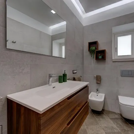 מלון דירות Ortigia 4*